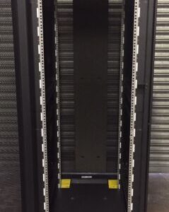 IBM Rack 7014-T00 37U